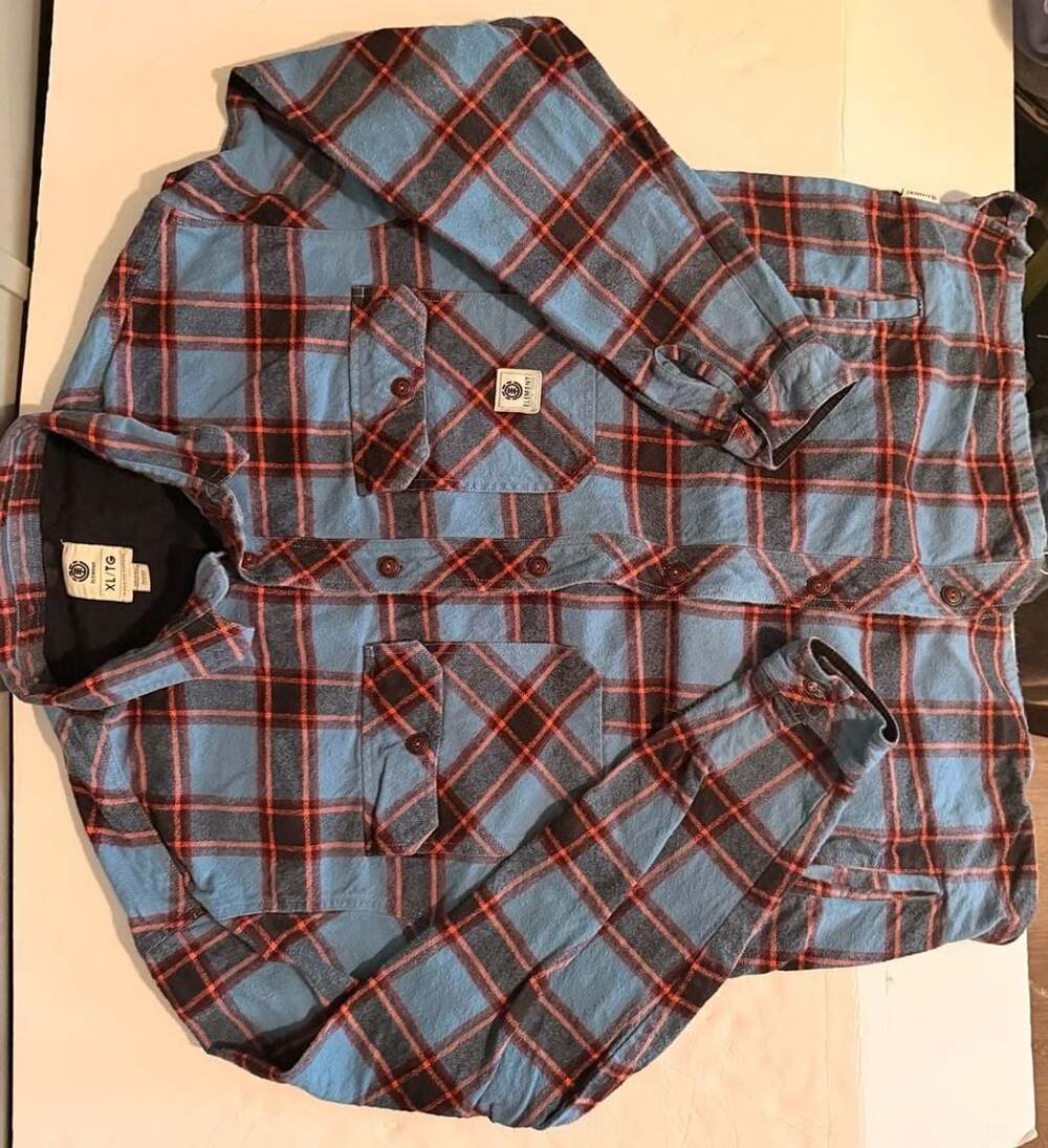 Element Men's Blue and Red Plaid Button-Up Flannel Shirt Size XL
